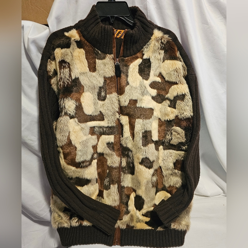 Ladys Trutus Biancarra Sweater with Fur Accents Sz. L Brown